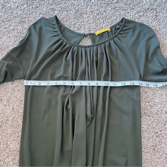 Alice + Olivia Olive Green Keyhole Mini Dress - Picture 10 of 15
